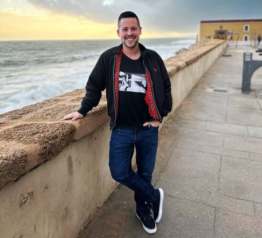 luis angel gomez