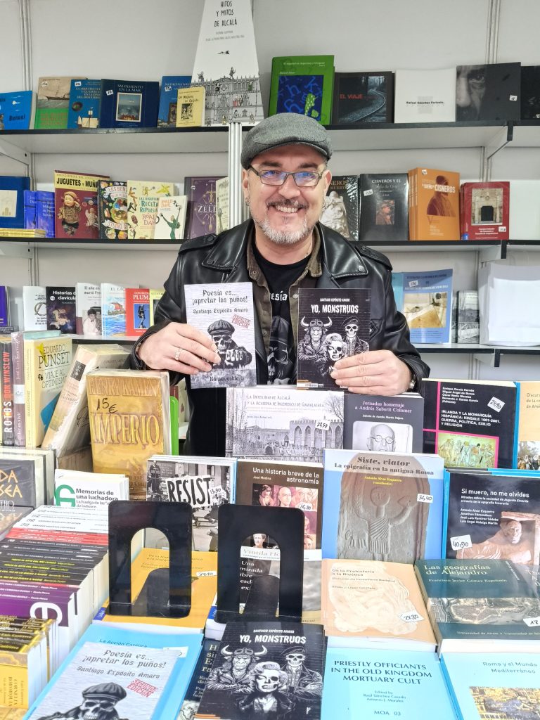 Santiago Expósito Amaro – Yo, Monstruos