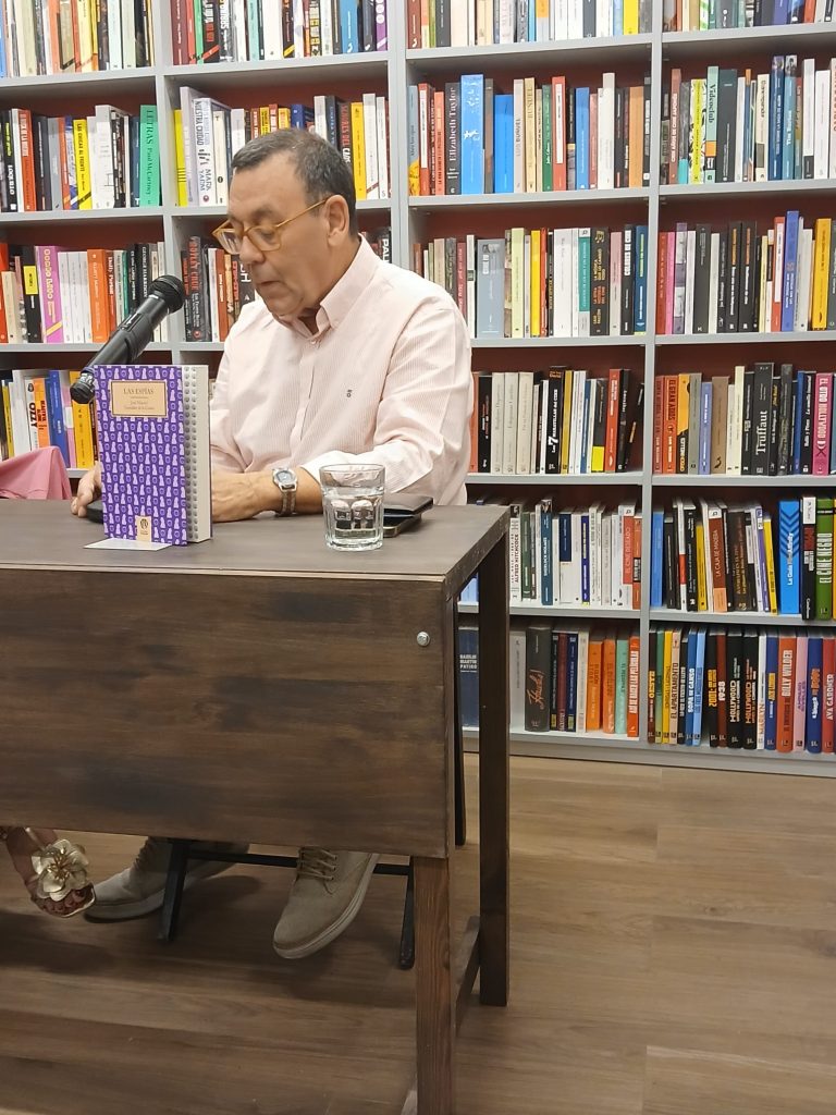 José Manuel González de la Cuesta – Las espías